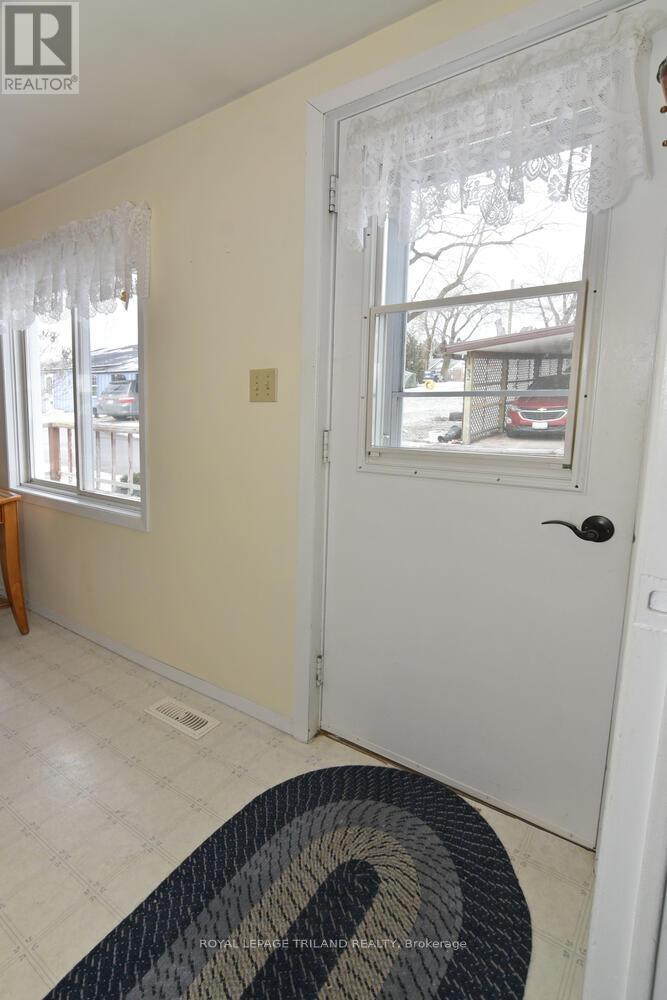 27 - 9385 IPPERWASH ROAD