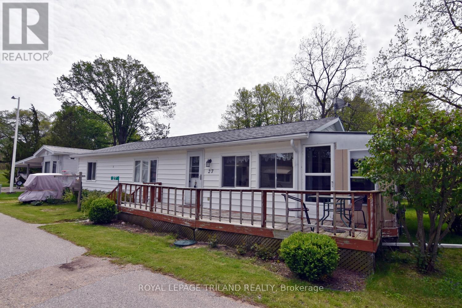 27 - 9385 IPPERWASH ROAD