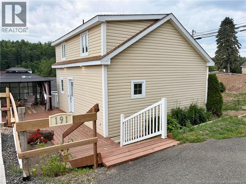 191 Renfrew
