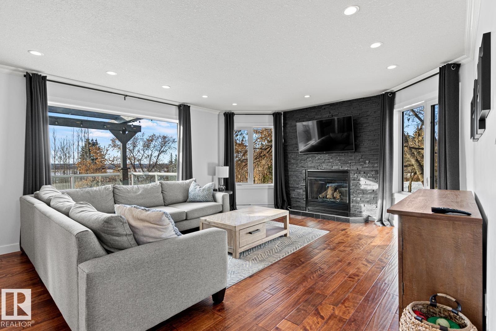 #13 26328 MEADOWVIEW DR