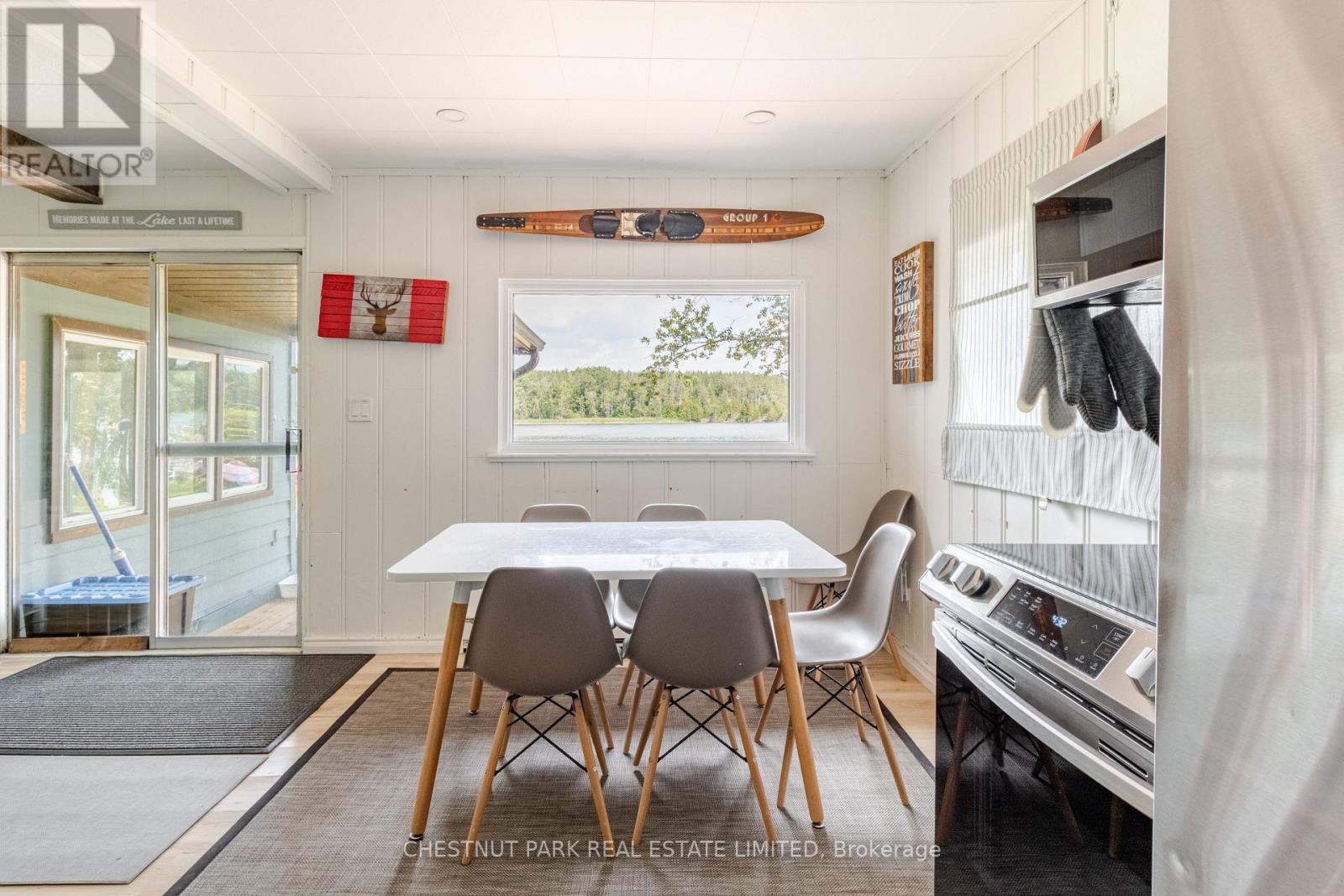 133 ISLAND VIEW DRIVE