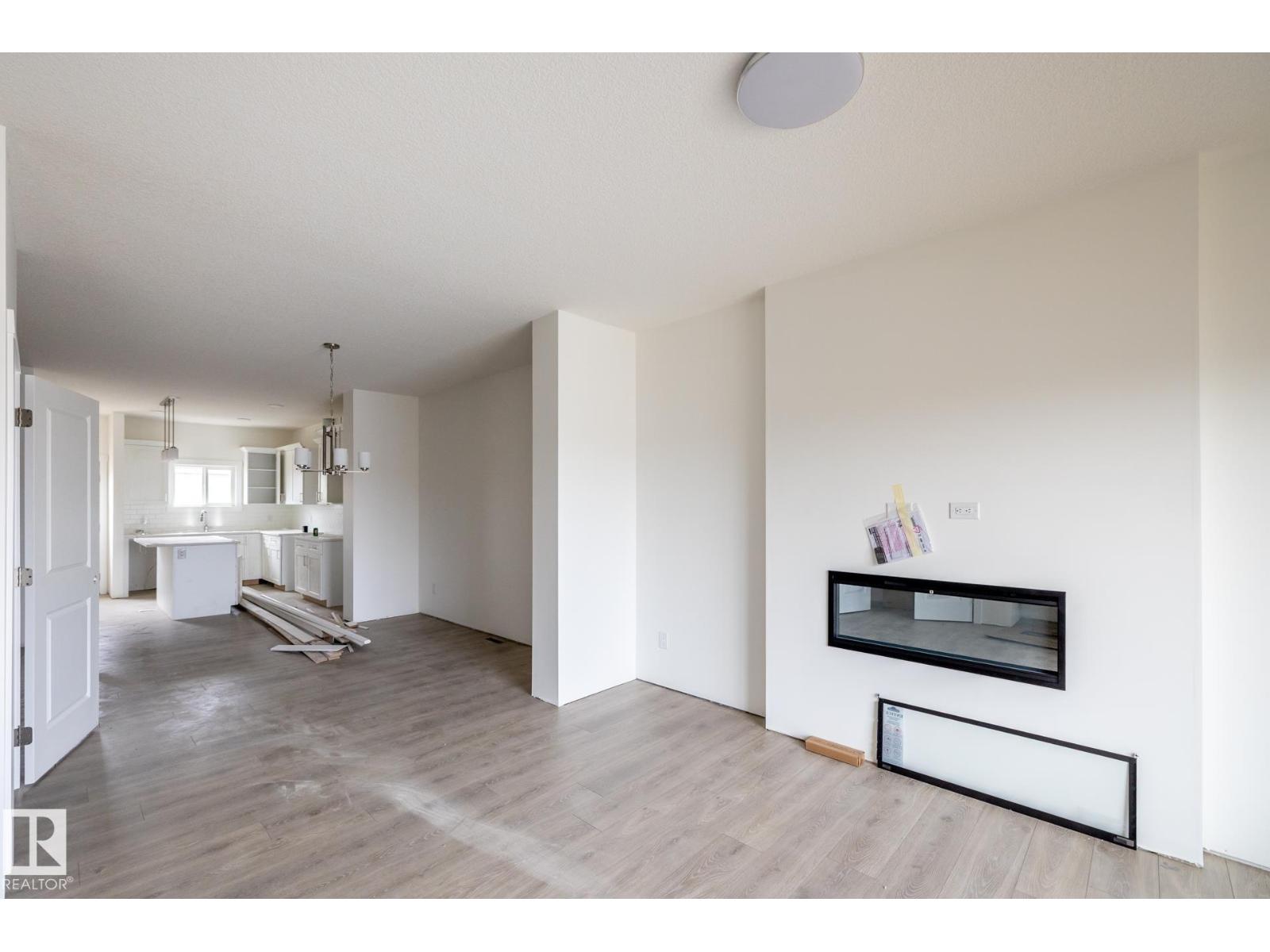 211 157 AV NE