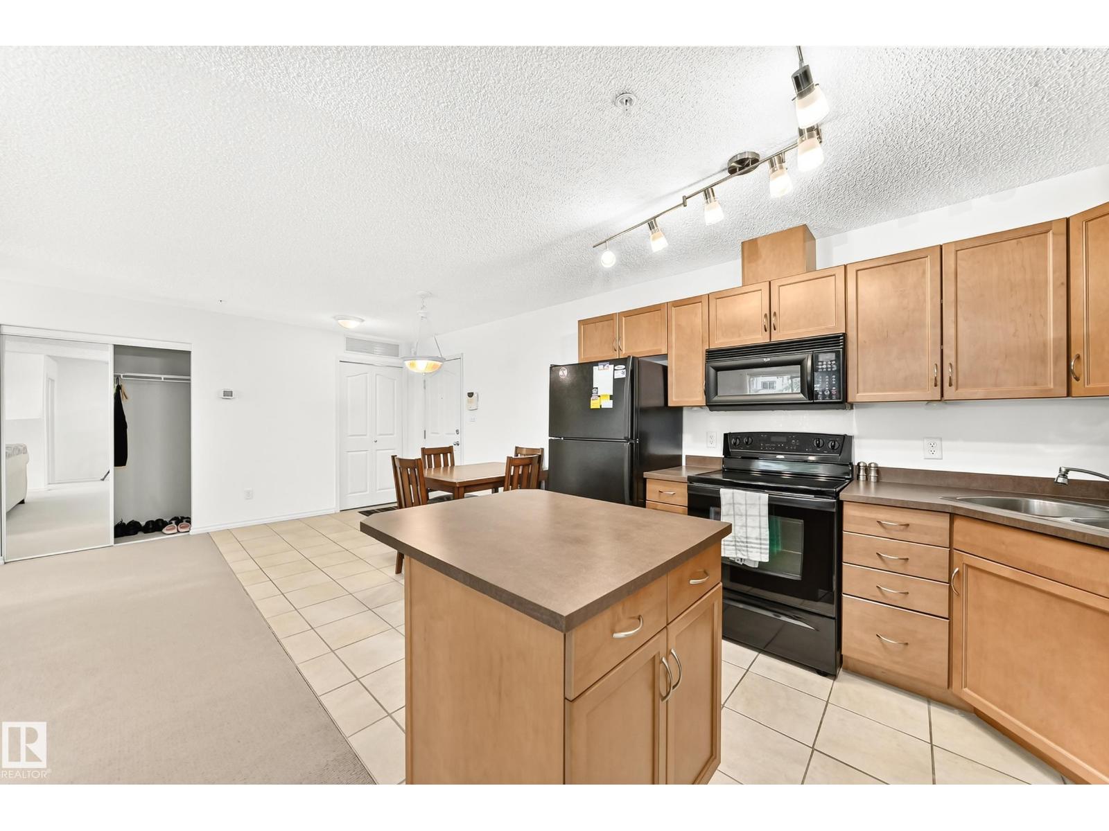 #134 16311 95 ST NW