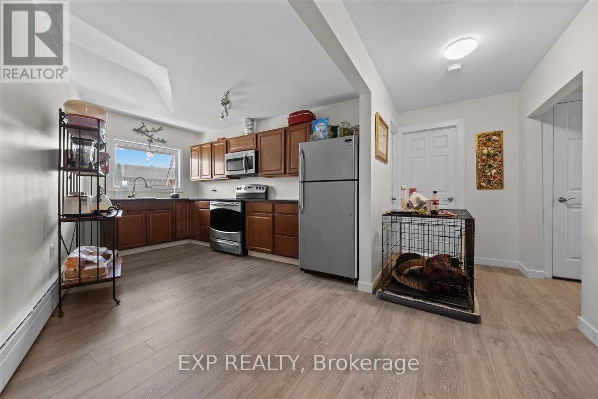 215 LAVERGNE STREET