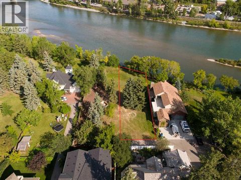 10 Major Stewart Lane SE Calgary AB T2G5R6