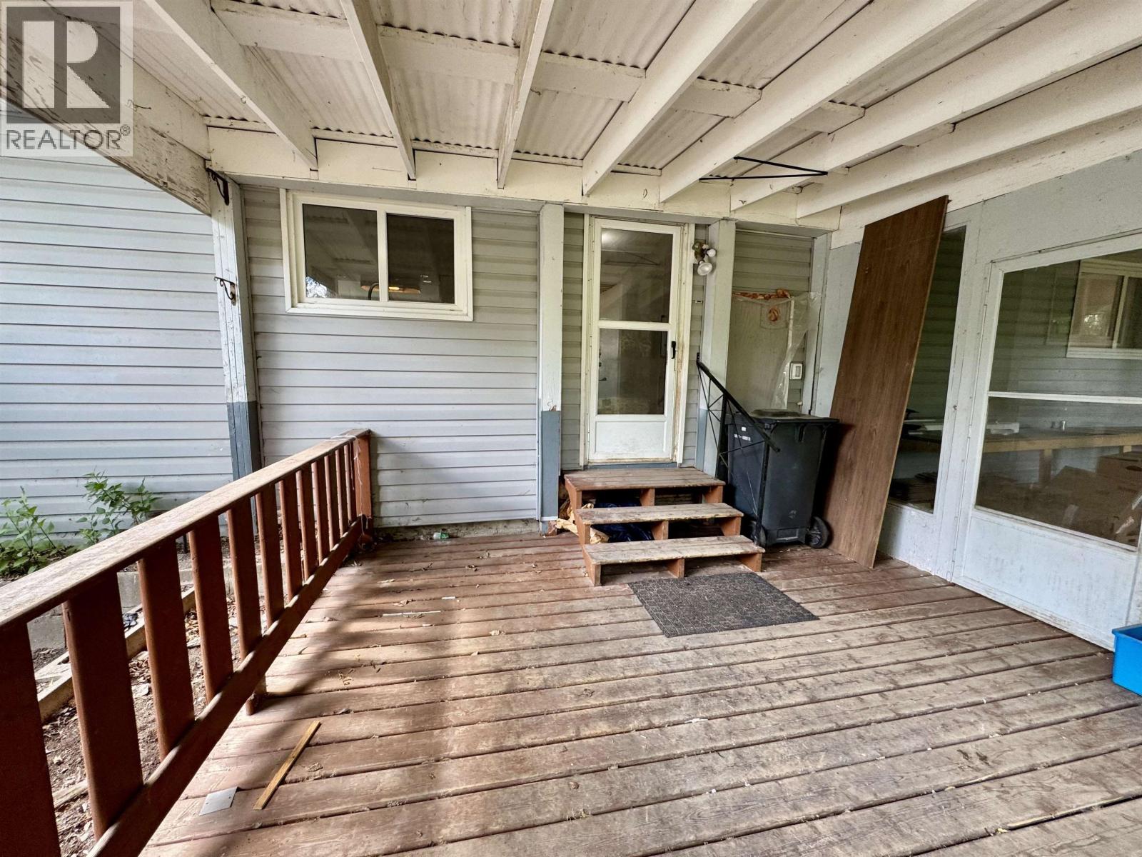 204 3RD AVENUE
