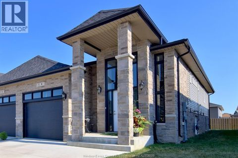 9 WOODLAND Kingsville ON N9Y0B1