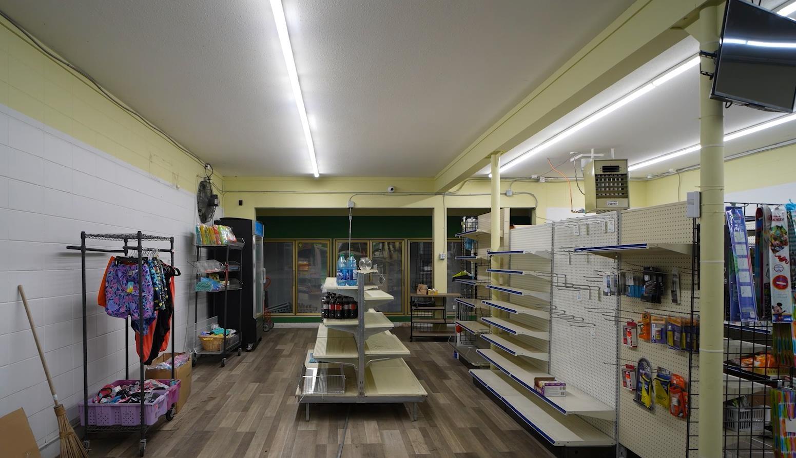 3776 COLUMBIA VALLEY ROAD|Cultus Lake North