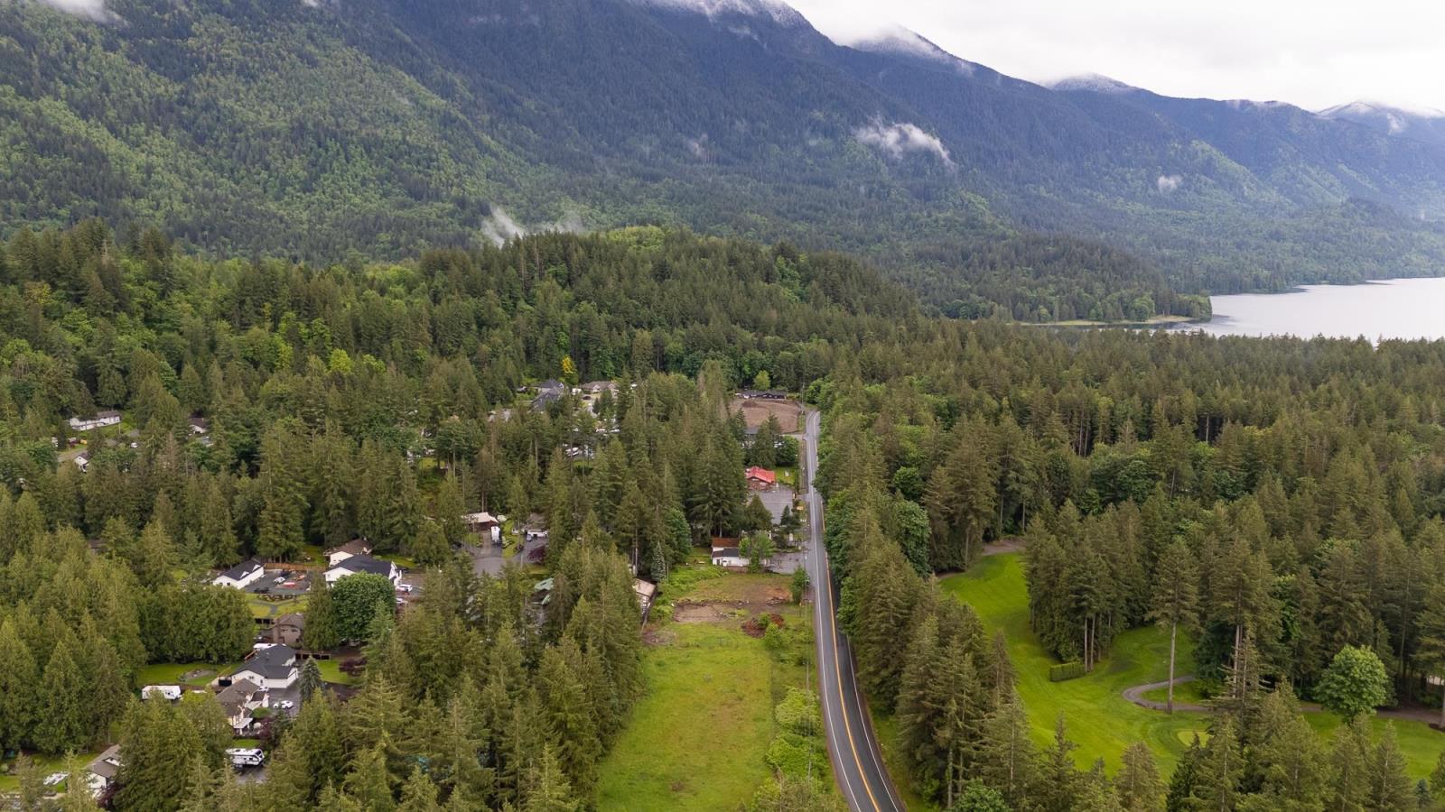 3776 COLUMBIA VALLEY ROAD|Cultus Lake North