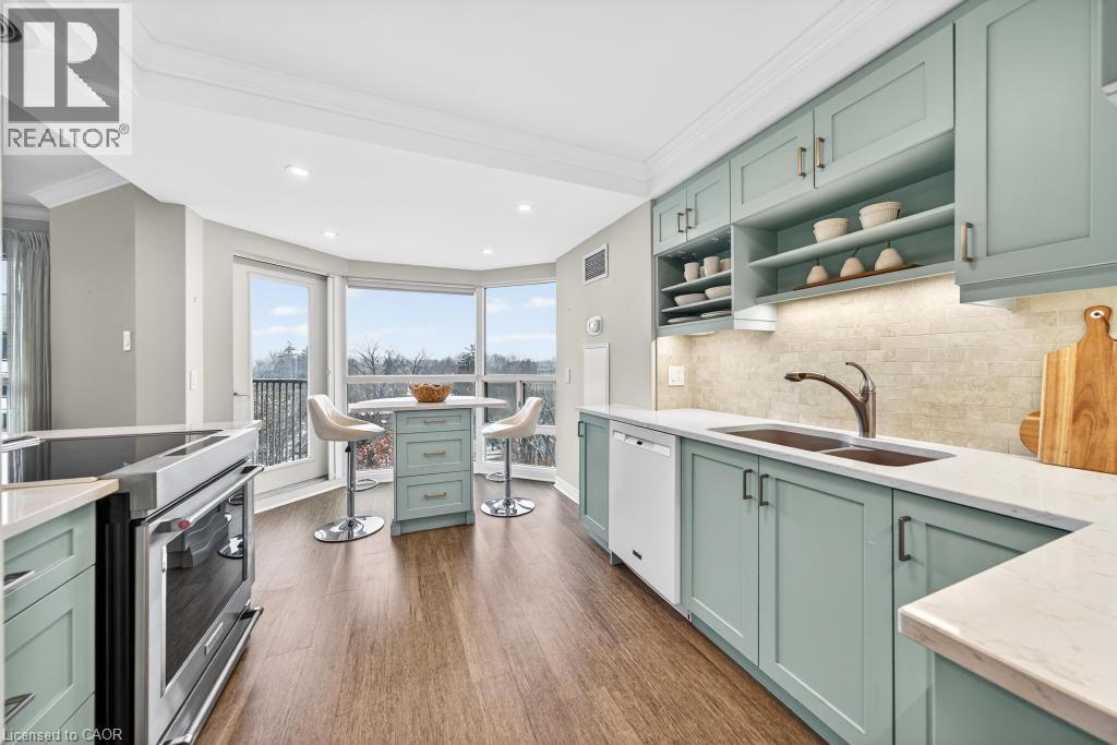 2190 LAKESHORE Road Unit# 801