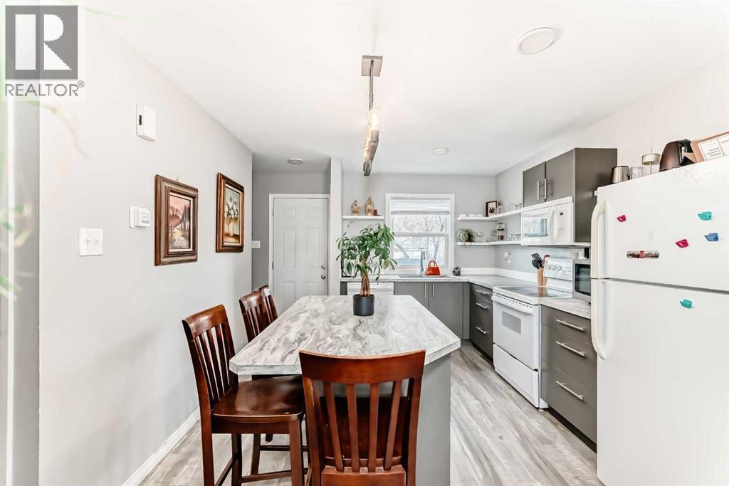 1419 Lakemount Boulevard S