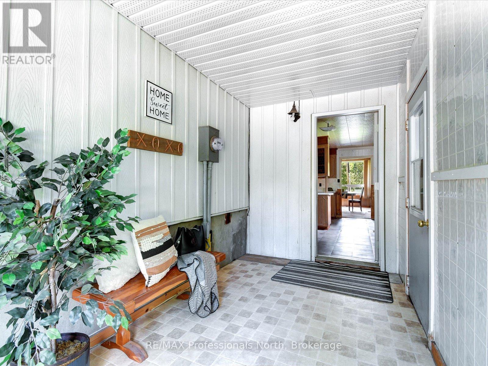2510 LOOP ROAD