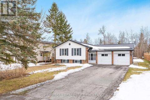 2200 RICHARD STREET Innisfil (Alcona) ON L9S2C4