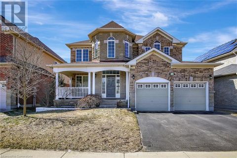 320 ROBERT FERRIE Drive Kitchener ON N2P2X7
