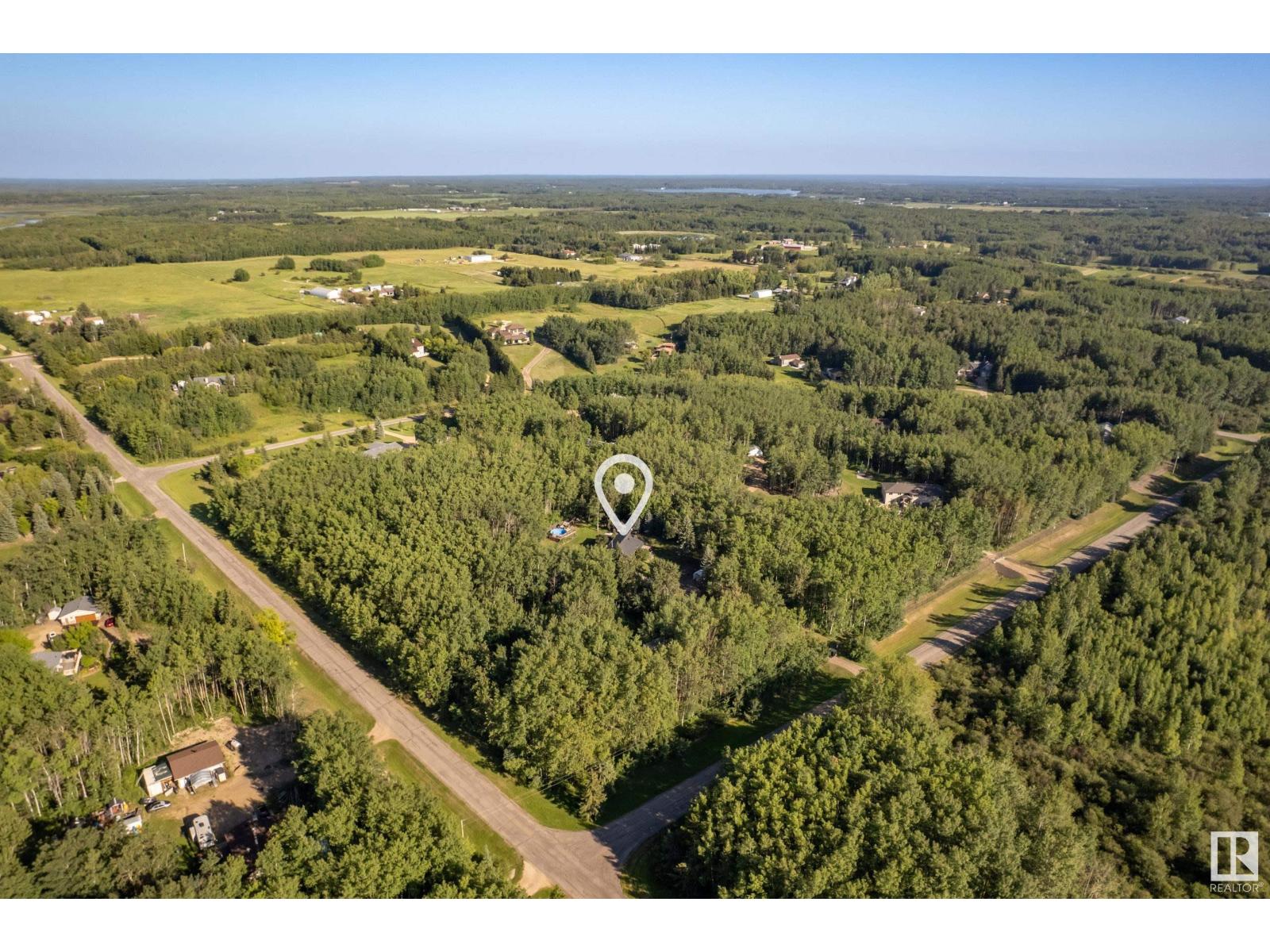 #145 52510 RGE ROAD 213
