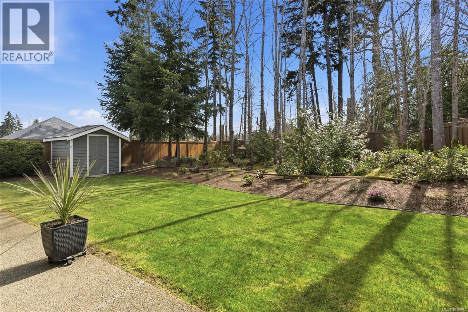 158 Skylark Ave