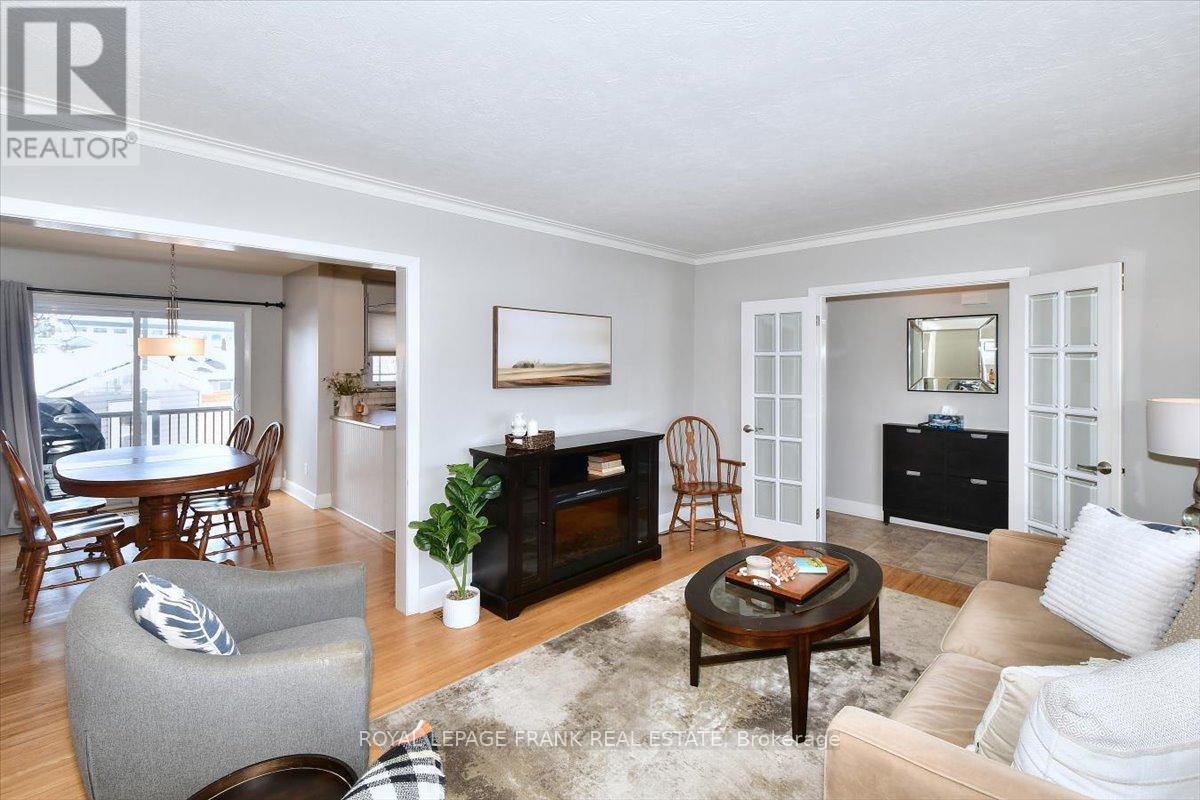 1369 ARMSTRONG DRIVE