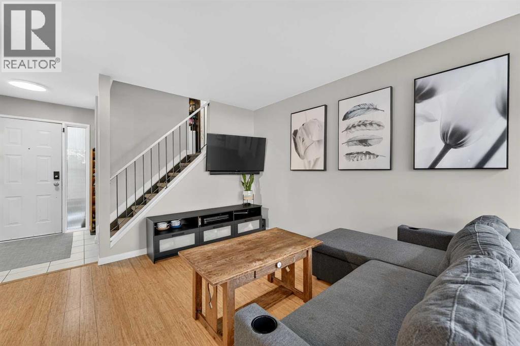 5, 111 Grier Terrace NE