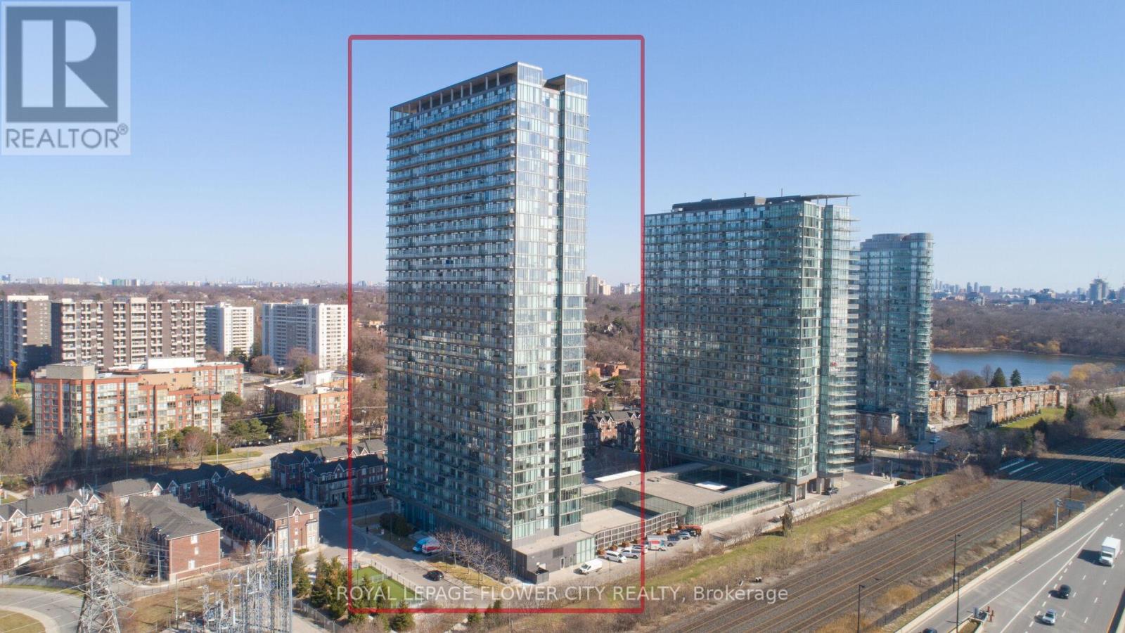 415 - 105 THE QUEENSWAY AVENUE