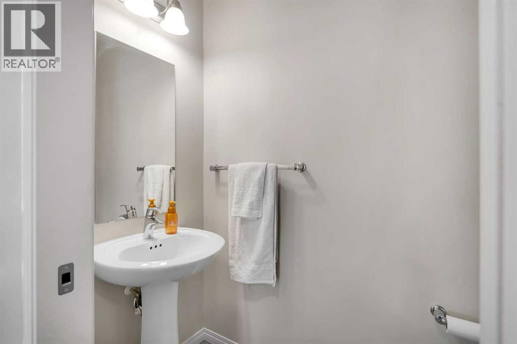 92 Legacy Glen Street SE