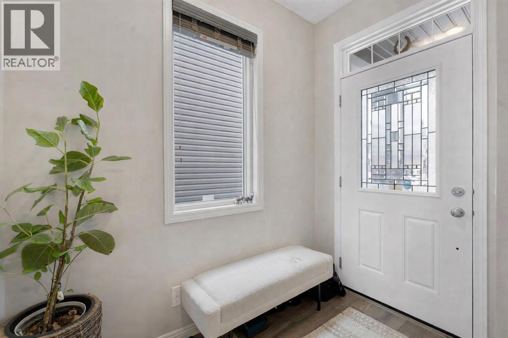 92 Legacy Glen Street SE