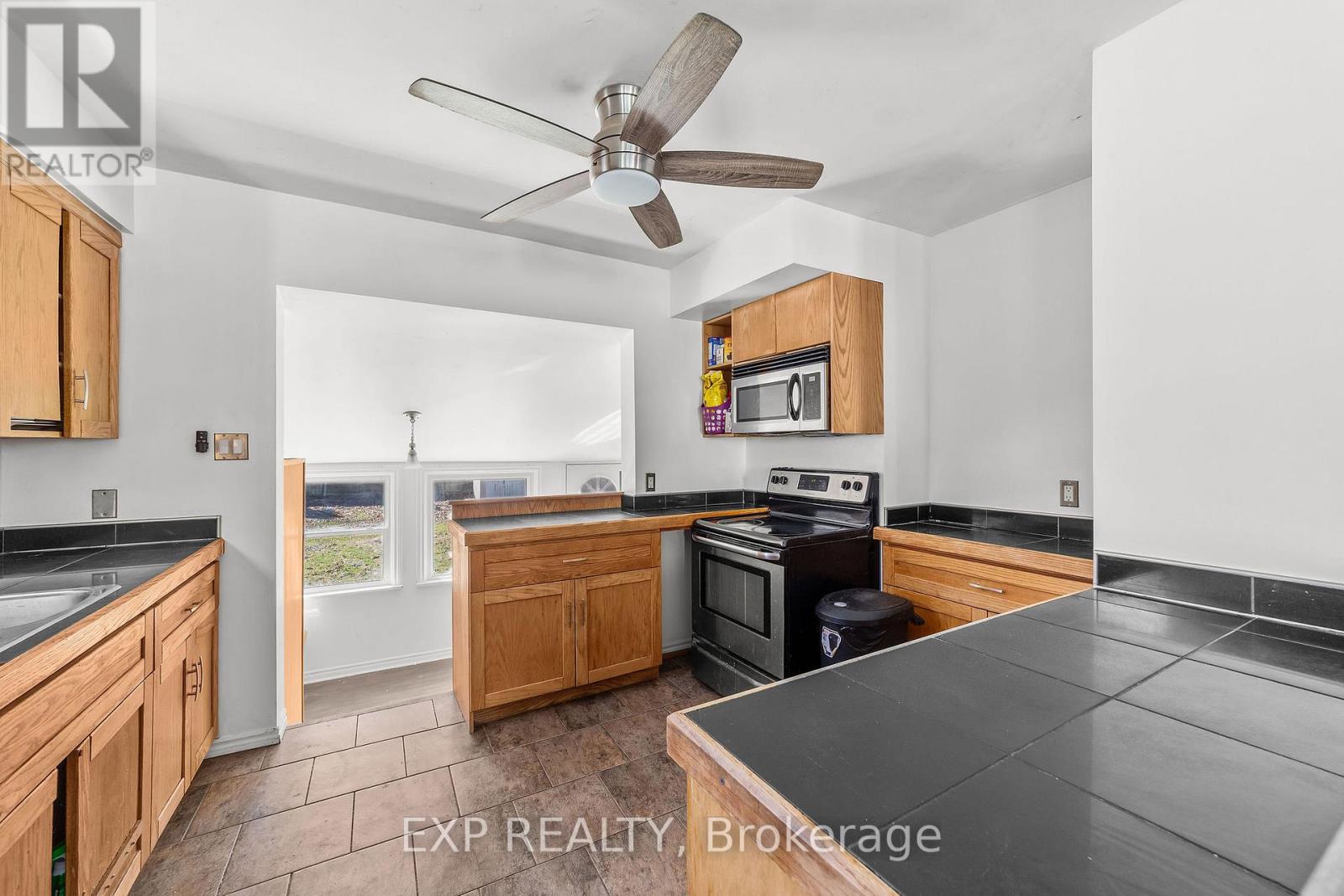 65 JACQUELINE STREET