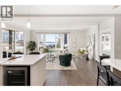 312 123 W 1ST STREET North Vancouver BC V7M0E5