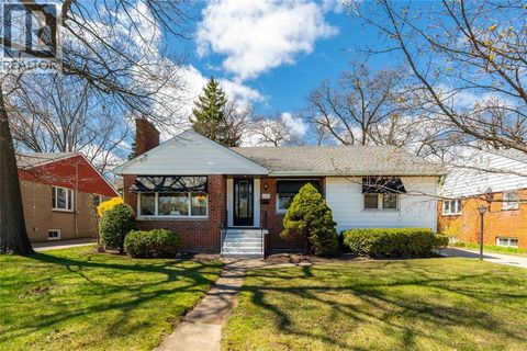 1203 Colborne ROAD Sarnia ON N7V3K9