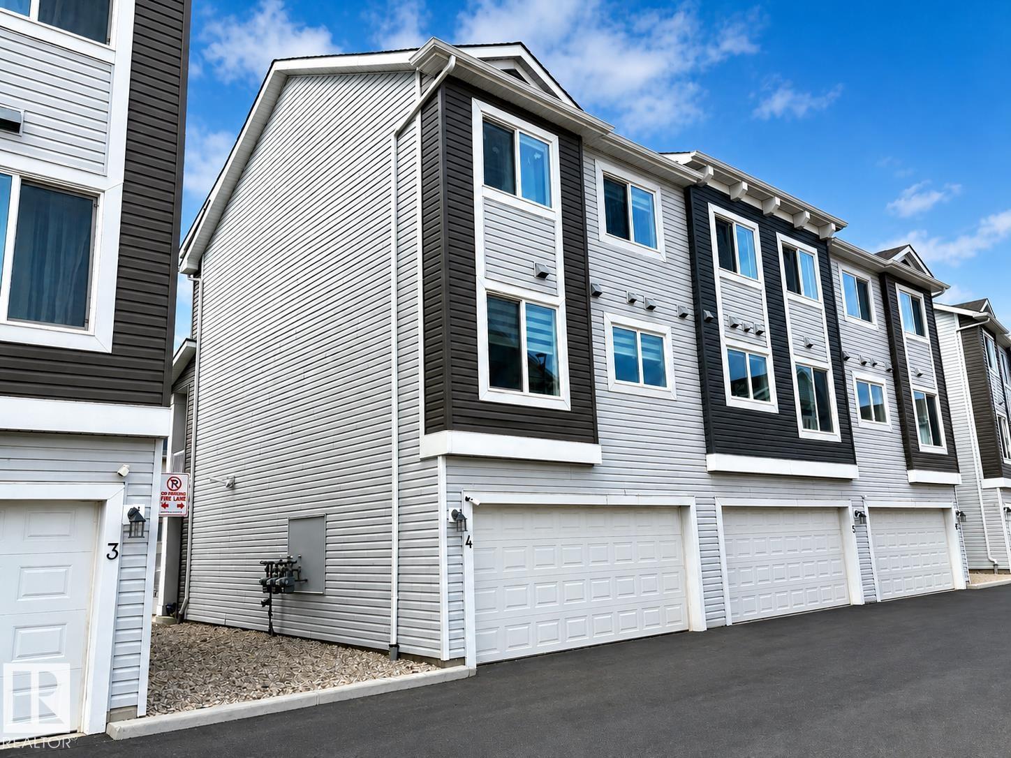 #4 16335 84 ST NW