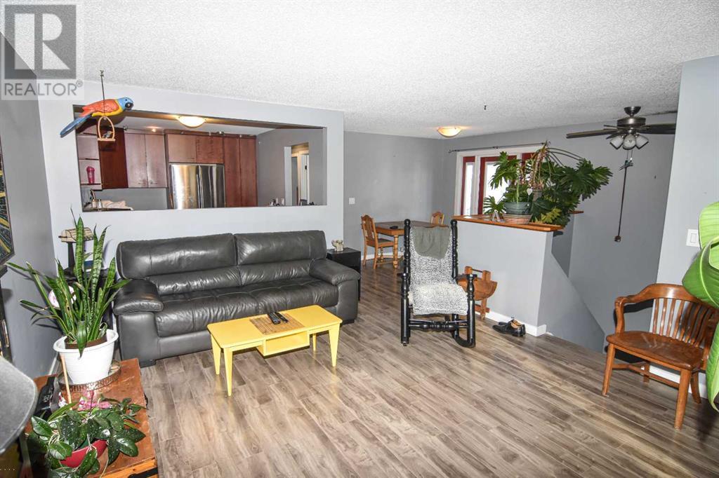 106 Eldorado Road SE