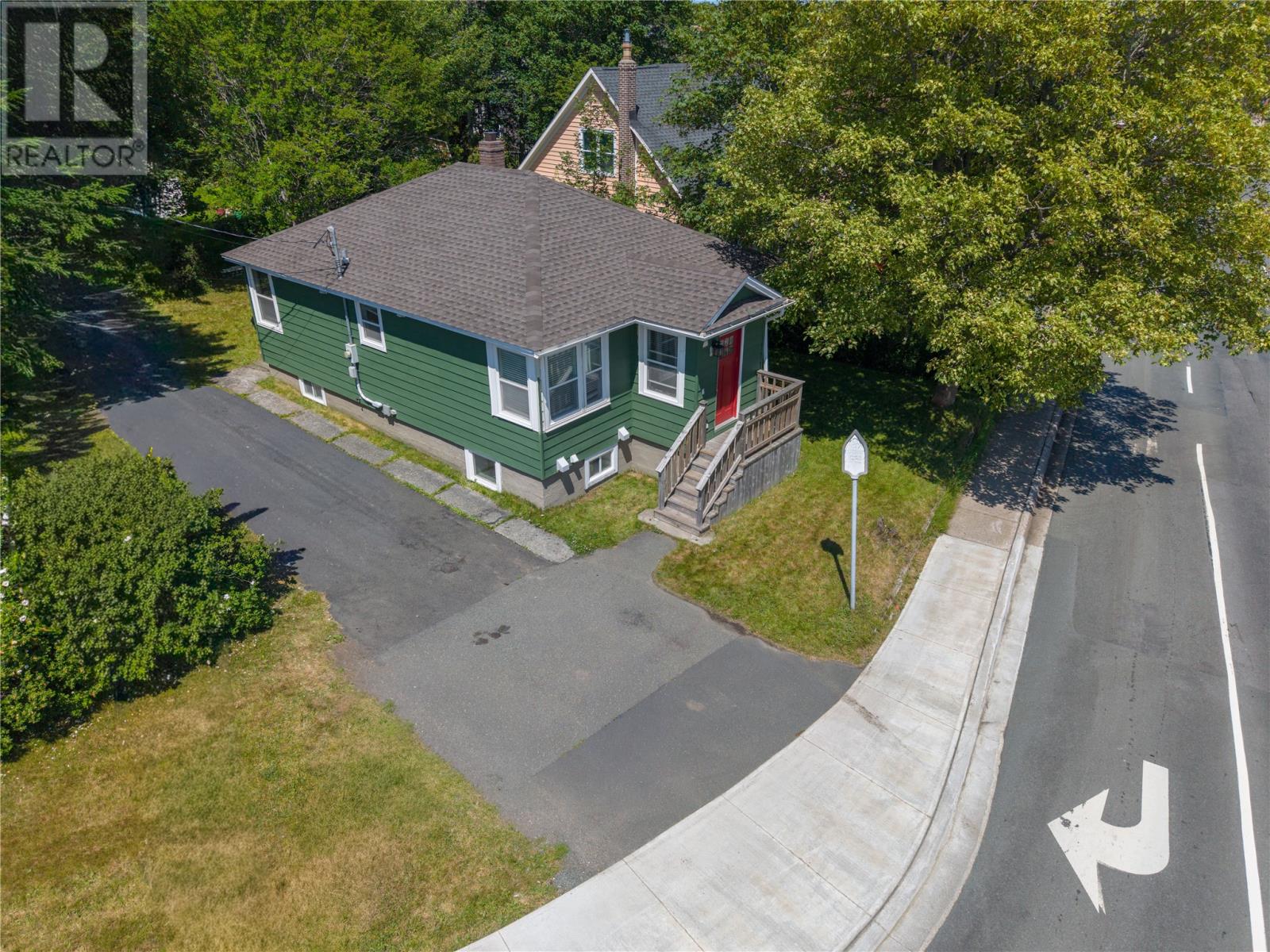 192 Elizabeth Avenue