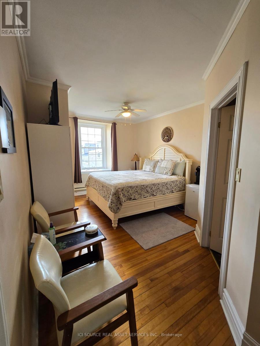 111 ST LAWRENCE STREET