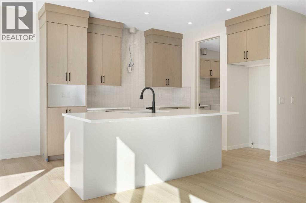 17 Marmot Passage NW