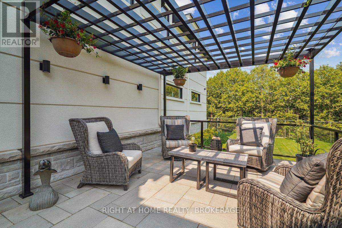 1260 BRAESIDE DRIVE