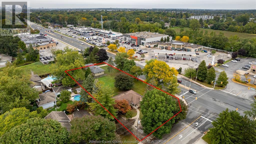 3945-85 DOUGALL AVENUE