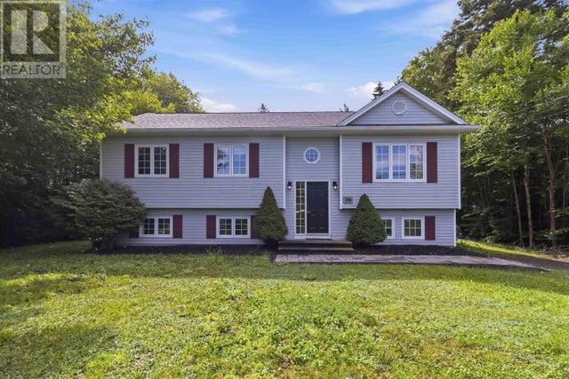 196 St. George Boulevard