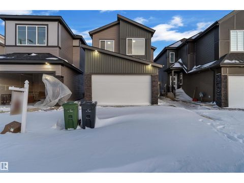 204 Crystal Creek DR Leduc AB T9E0X6