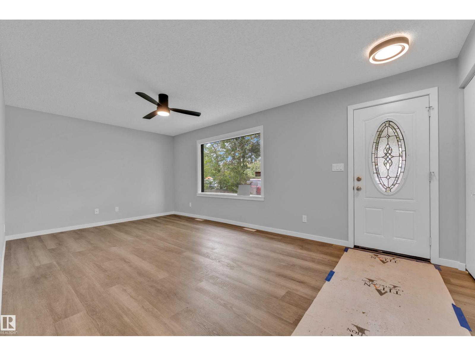 9416 153 ST NW