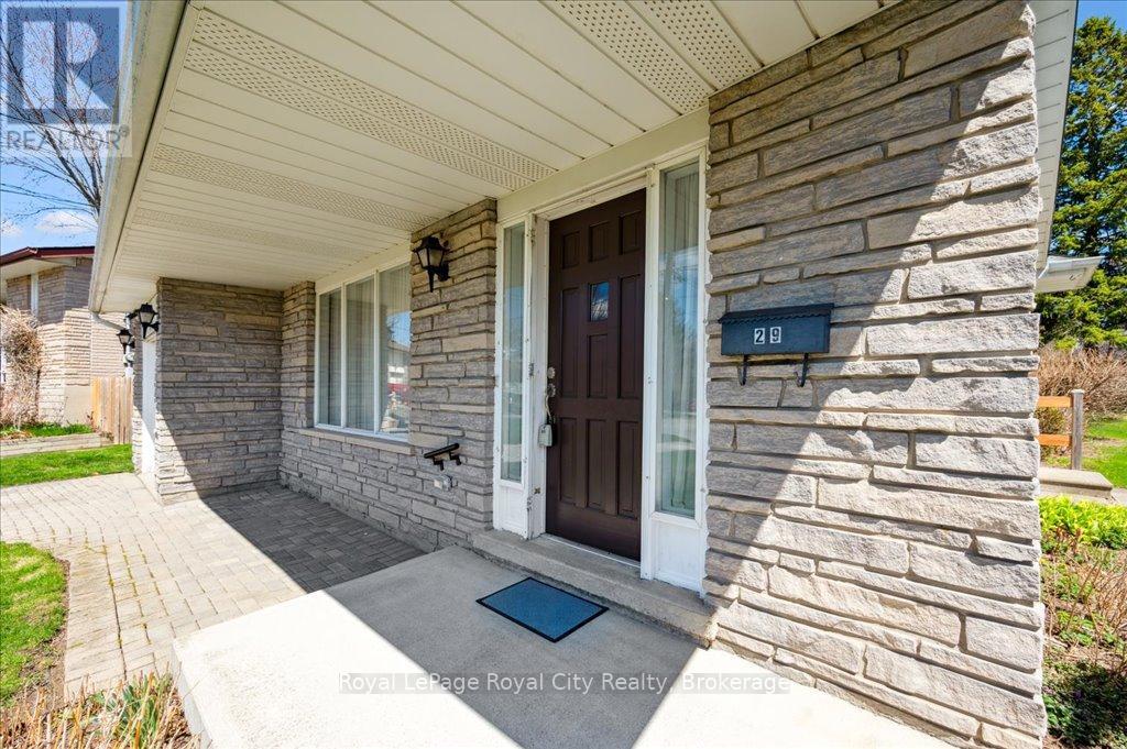 29 VISTA TERRACE