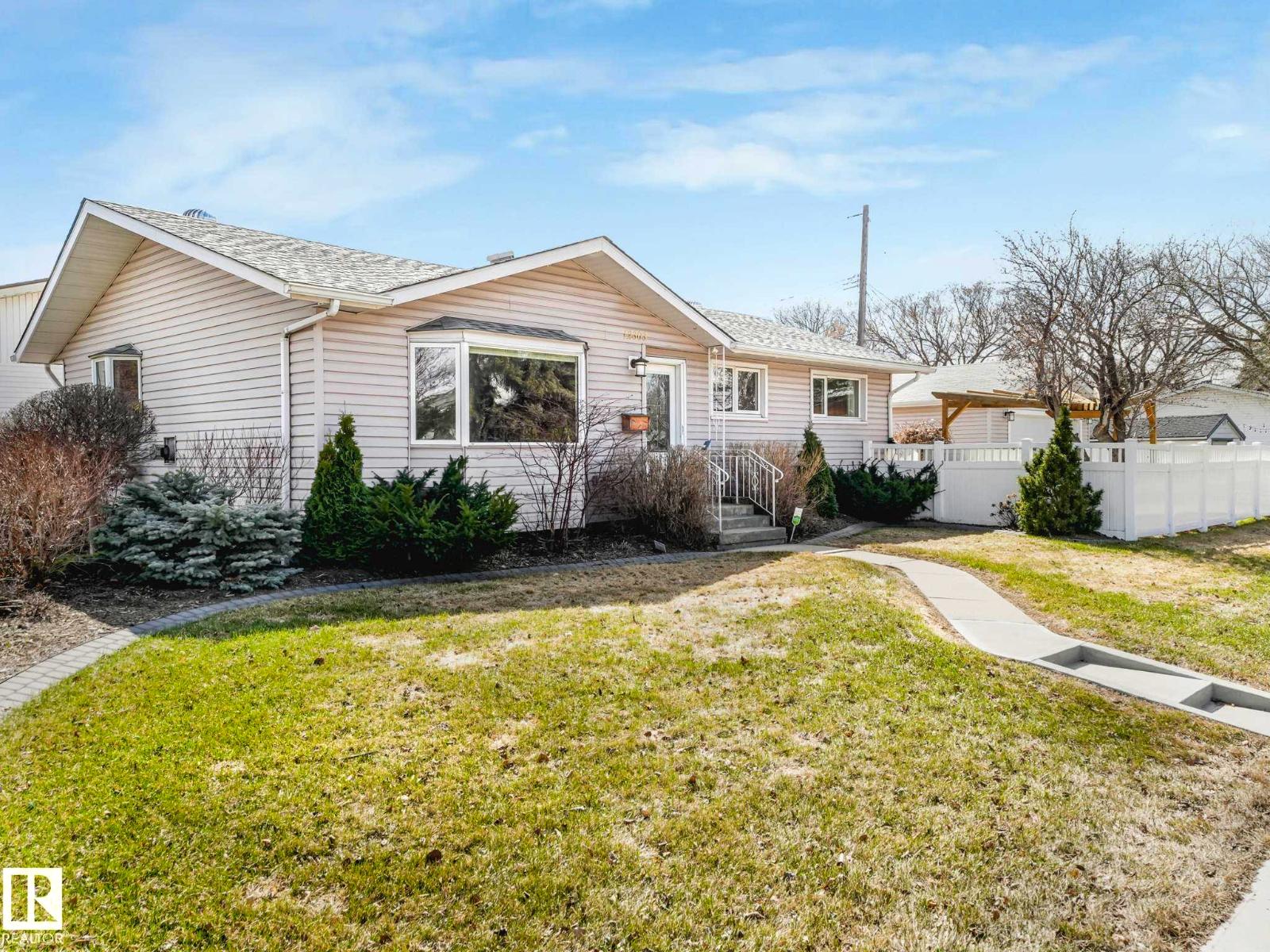 12303 131 AV NW