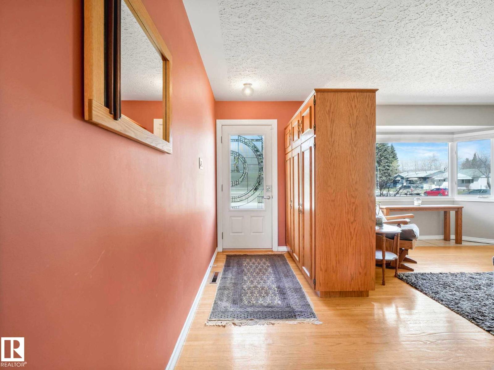 12303 131 AV NW