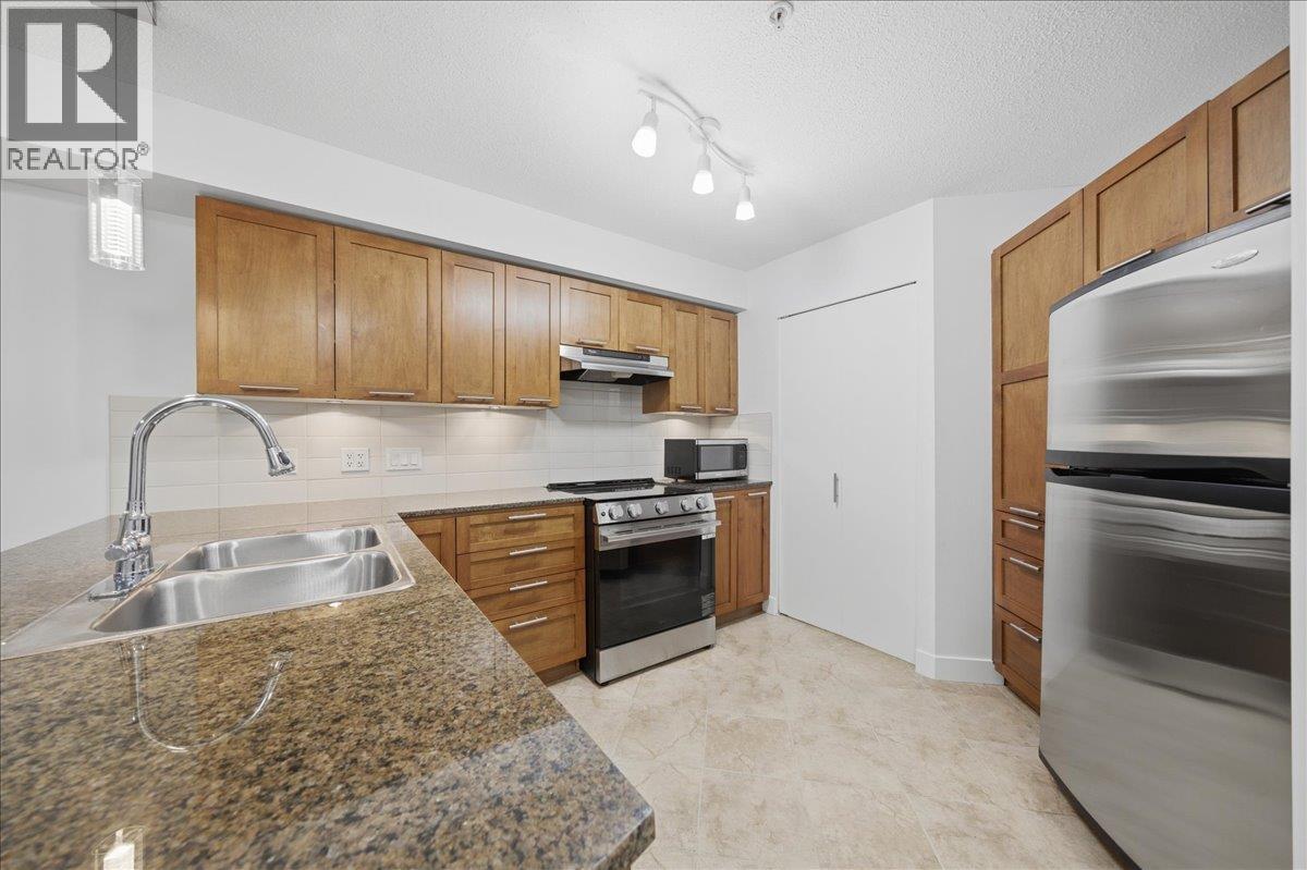 103 19673 MEADOW GARDENS WAY