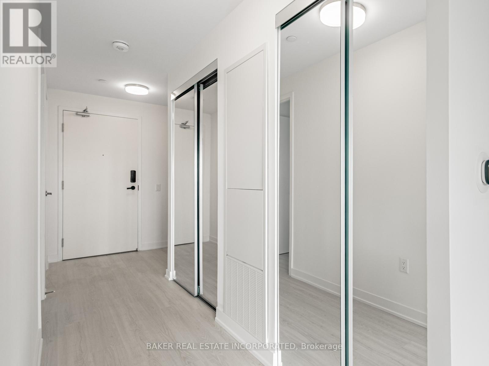 213 - 3883 QUARTZ ROAD