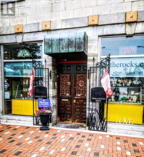 395 FRONT STREET Belleville (Belleville Ward) ON K8N2Z9