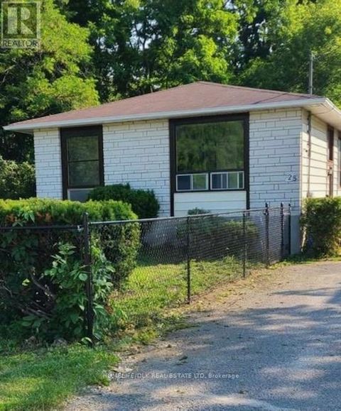 28 BOURKE STREET Smiths Falls ON K7A3M2