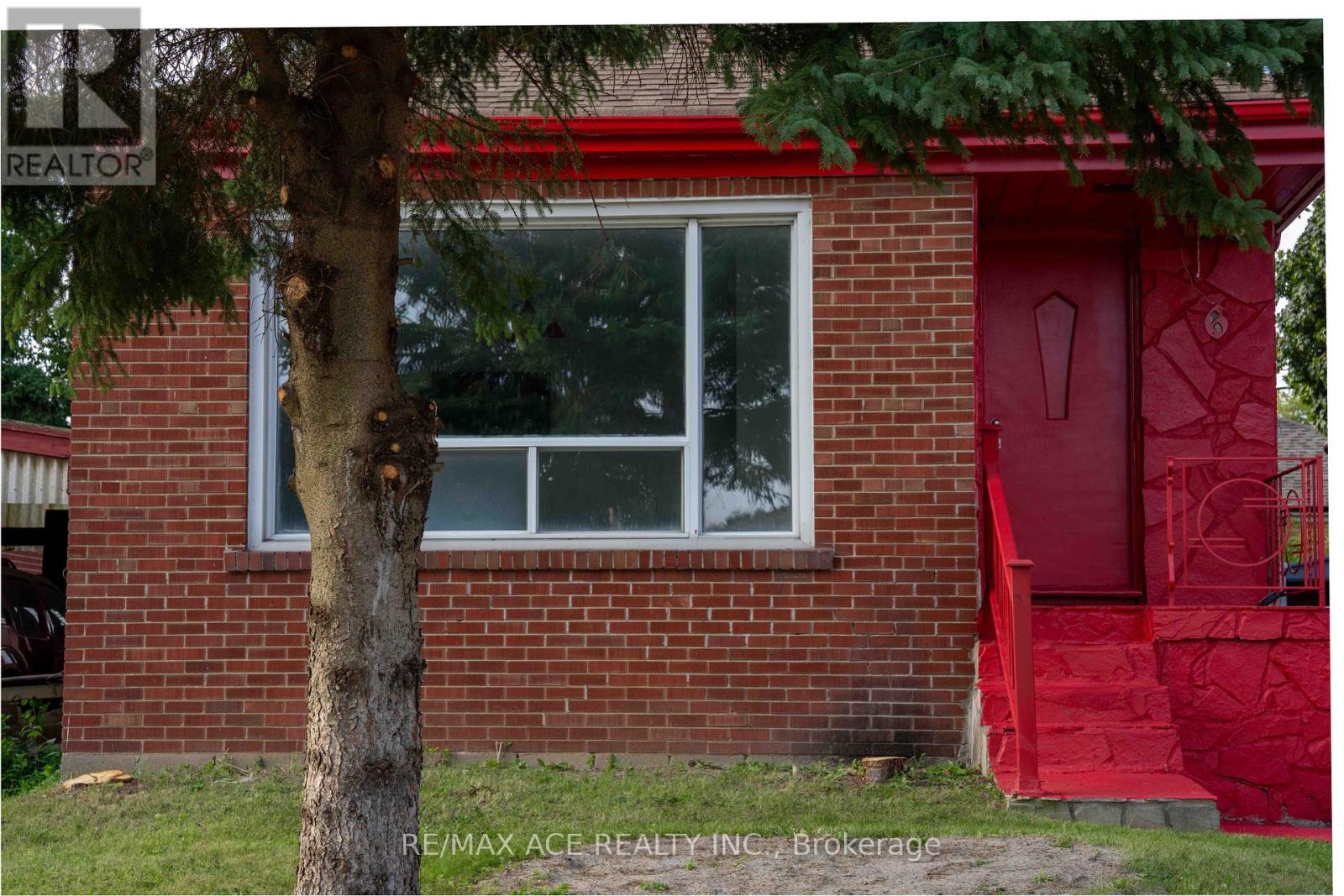 6 SEMINOLE AVENUE
