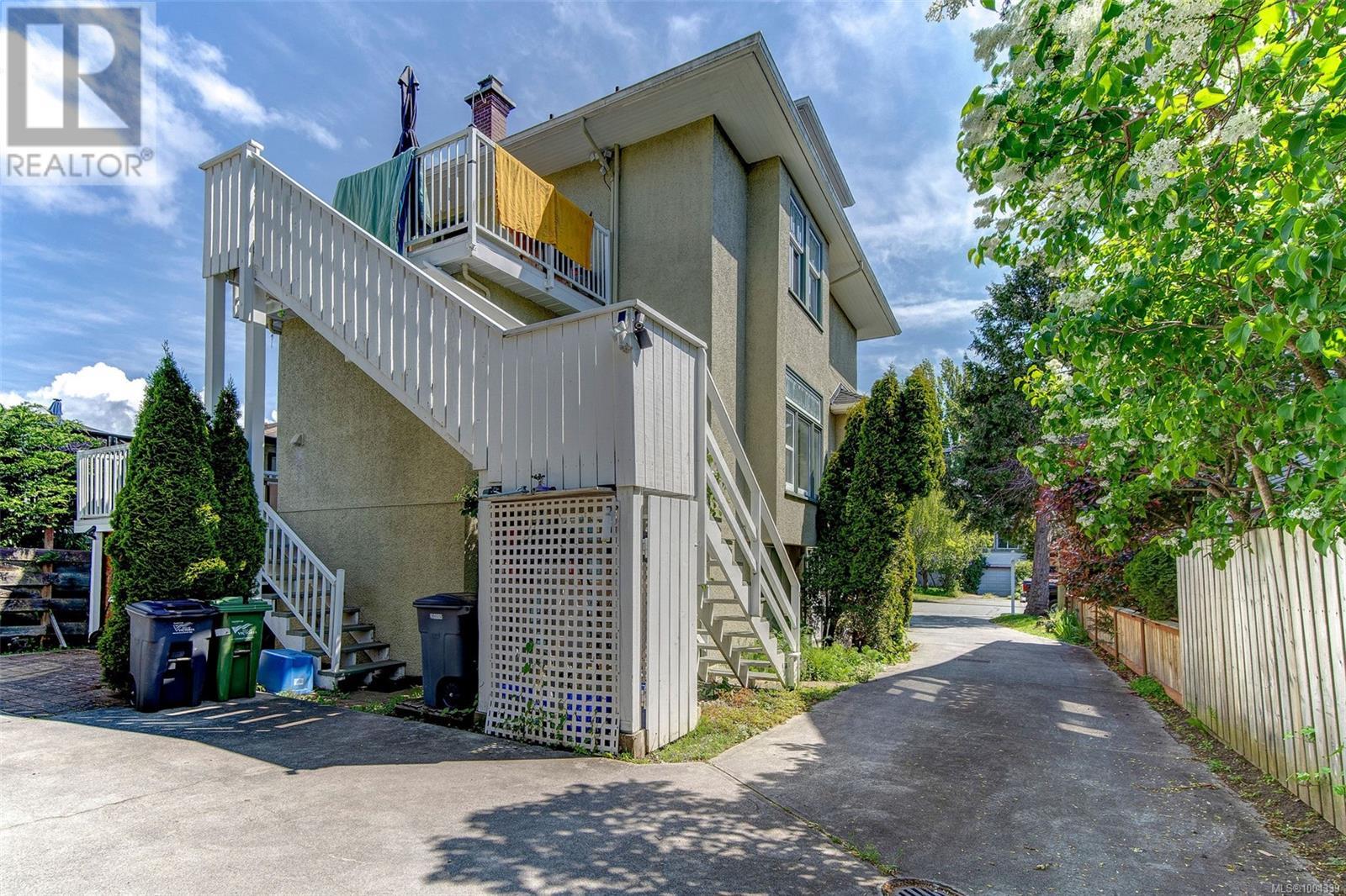 156 Joseph St