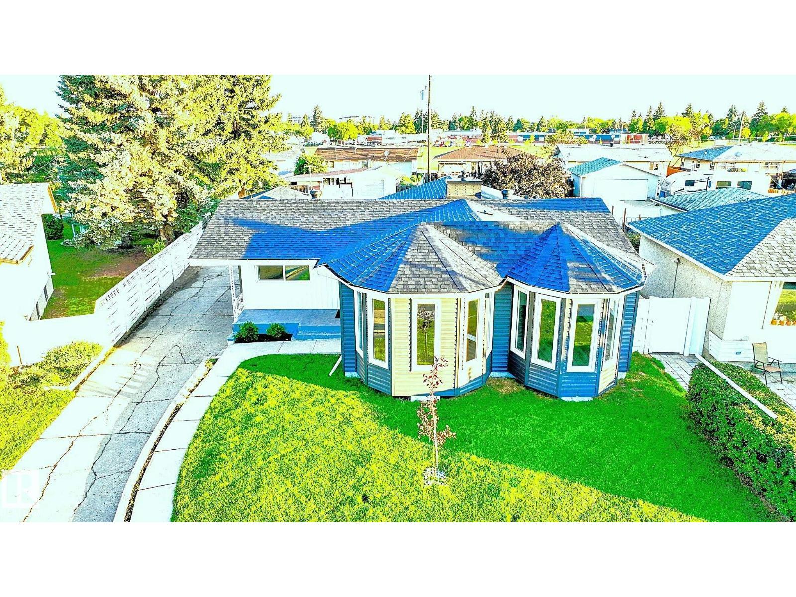 10524 134 AV NW