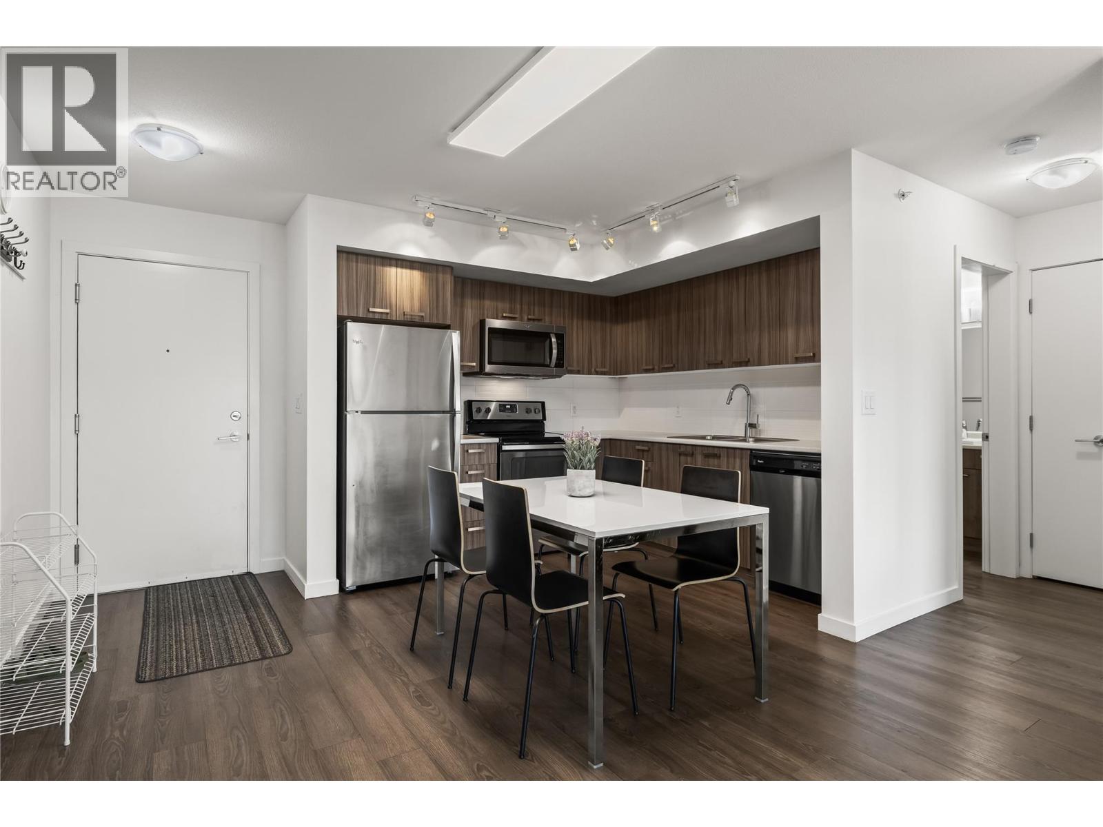 775 ACADEMY Way Unit# PH17