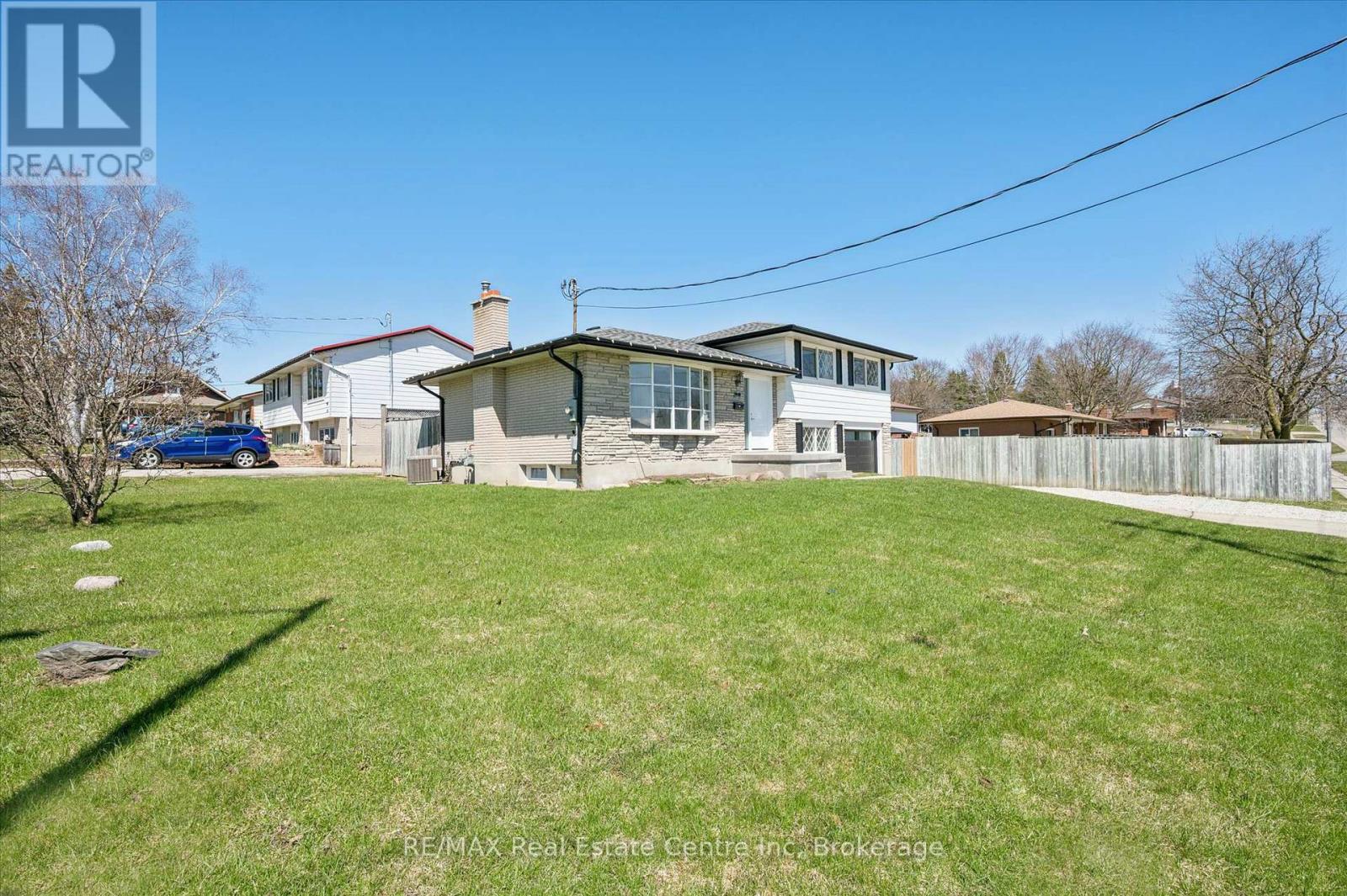 6 EASTVIEW ROAD
